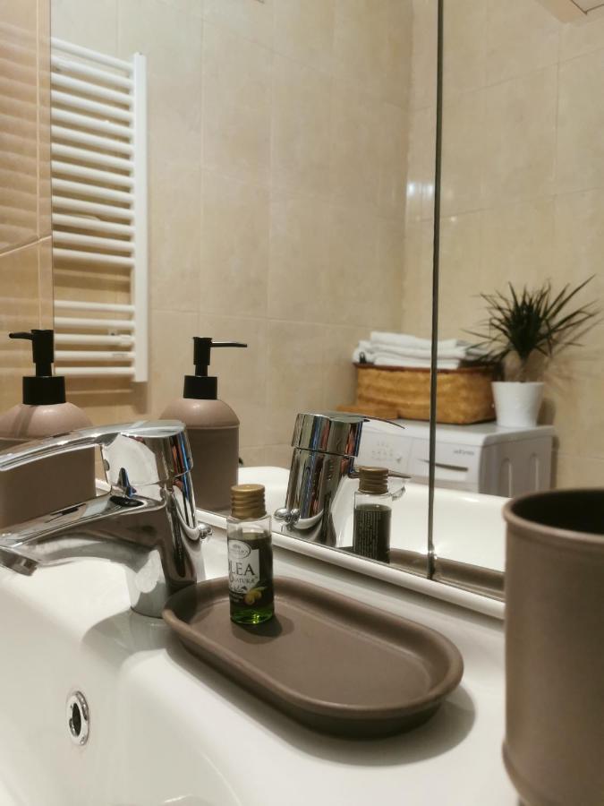 Bertigart Studio Apartment Bucarest Exterior foto